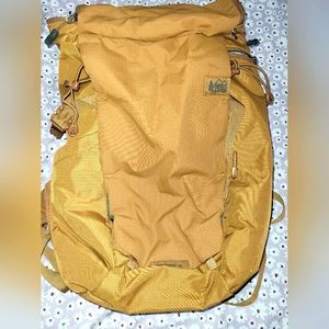 REI Ruckpack 18L Daypack